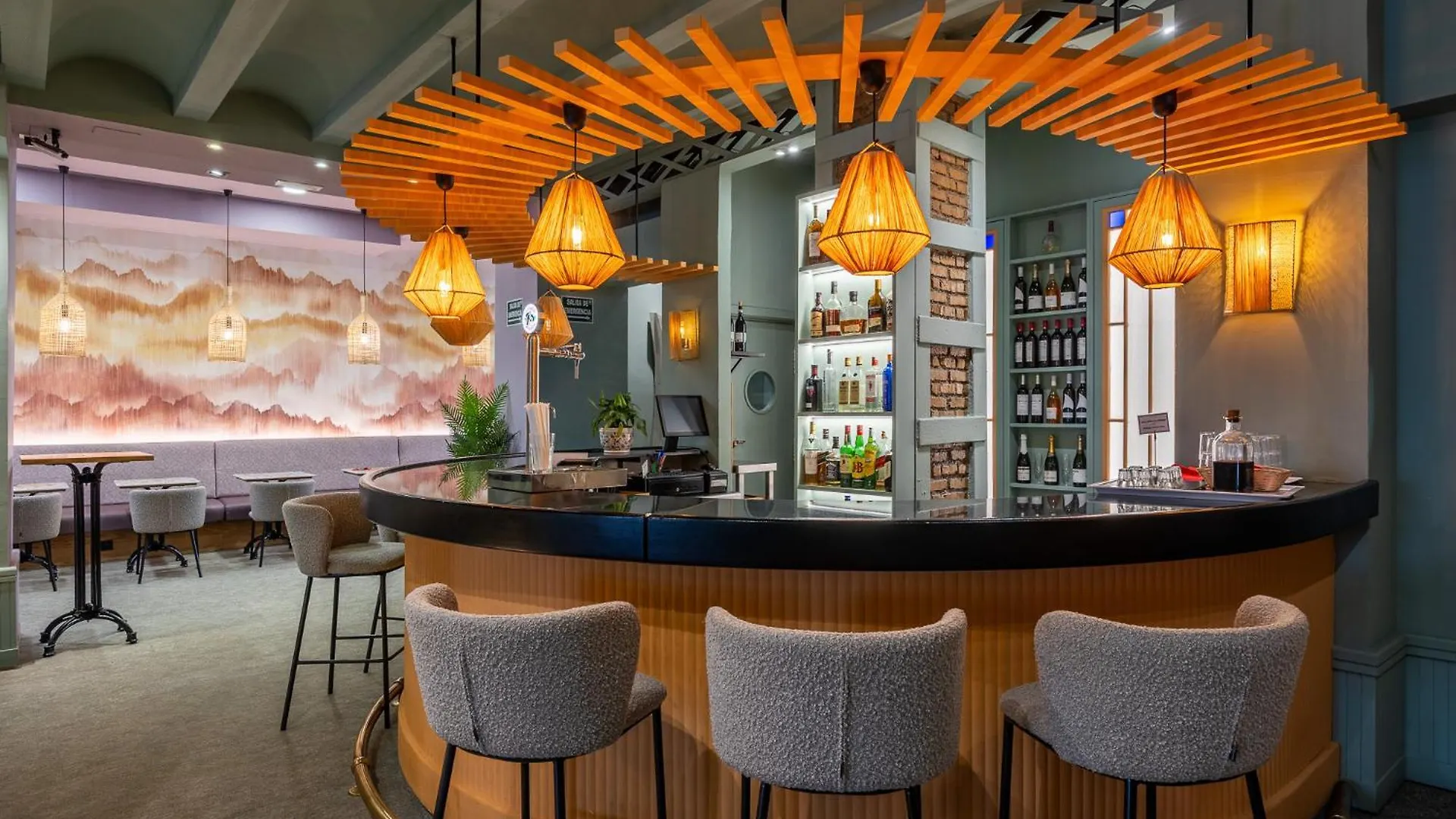 ***  Atarazanas Malaga Boutique Hotel İspanya