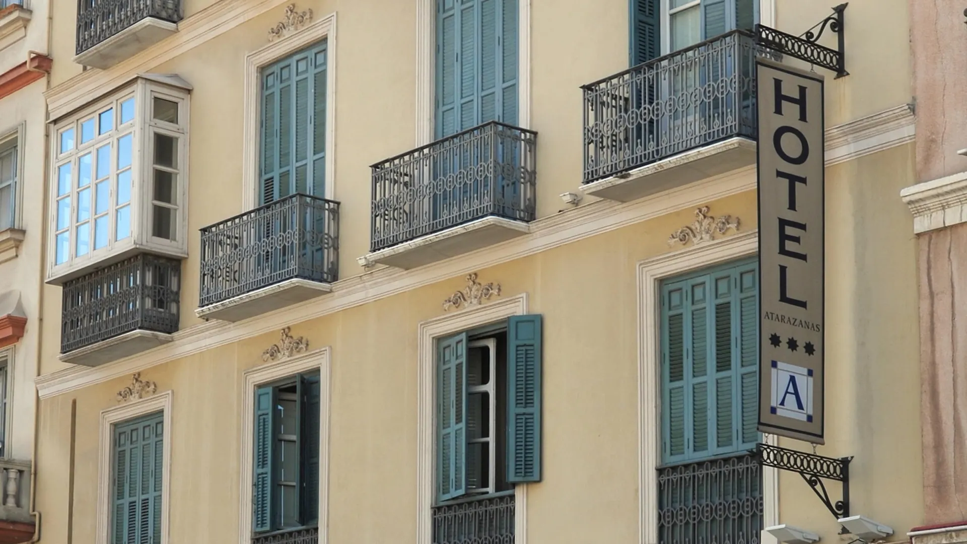 Atarazanas Málaga Boutique Hotel 3*,