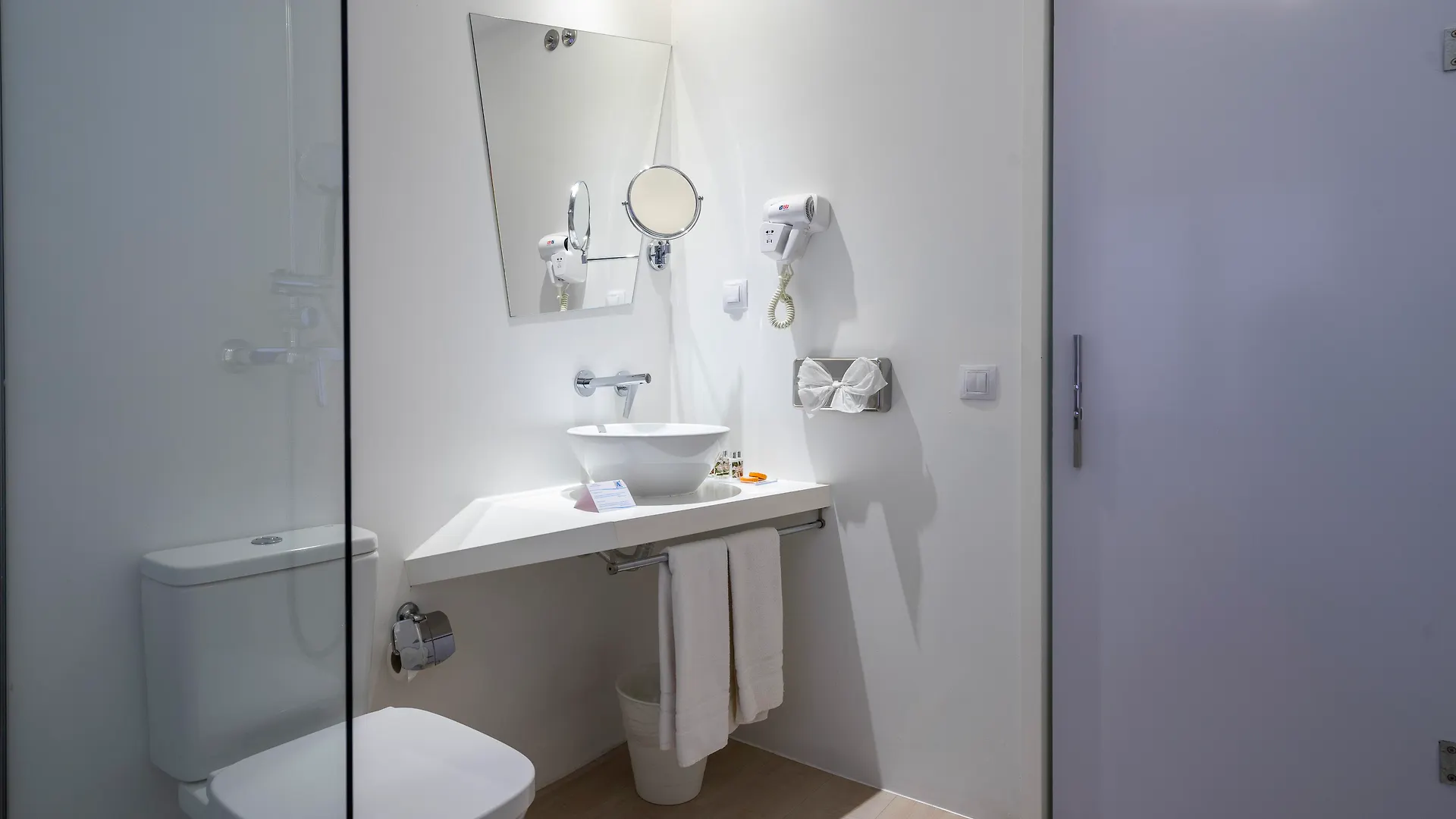 Atarazanas Malaga Boutique Hotel